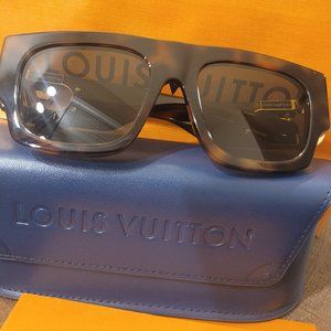 LV Link Square Sunglasses